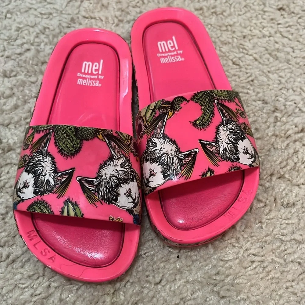 Mini Melissa vibrant pink